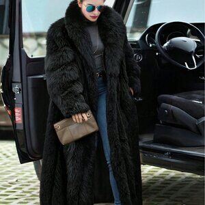 Black elegant luxe Women's plush  Faux Fur long Jacket Coat